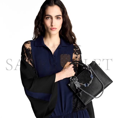 LOUIS VUITTON ONTHEGO PM M14576 (25*19*11.5cm)